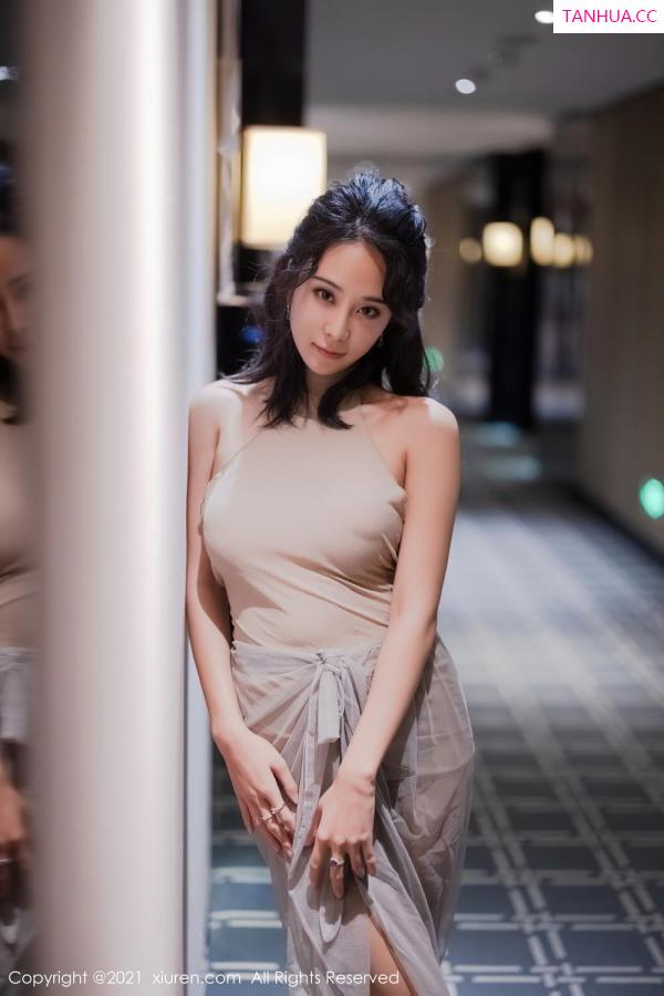 刘艺蕾  小姐姐蓝夏Akasha 轻透服饰凹凸动人第7张图片